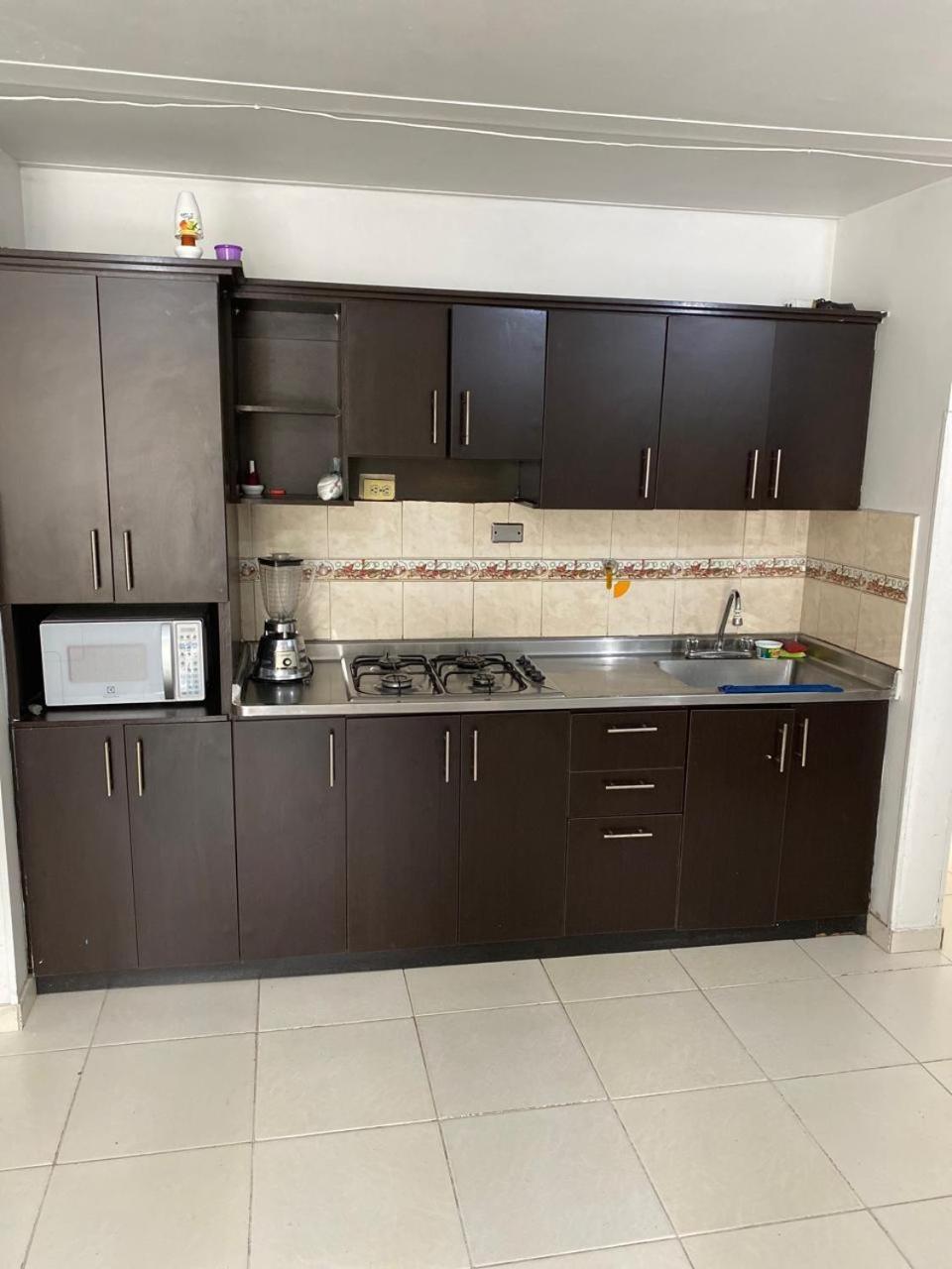 E2 Comodo Y Amplio Apartamento En Laureles Estadio 120 Mts2 Medellín Dış mekan fotoğraf